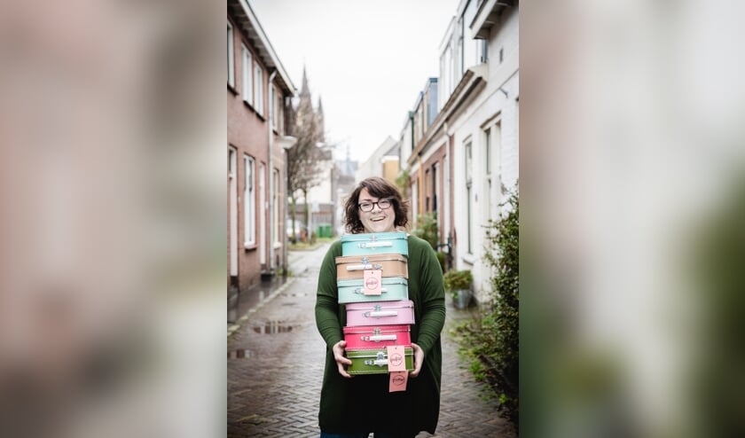 Mindy van Stijn (34)