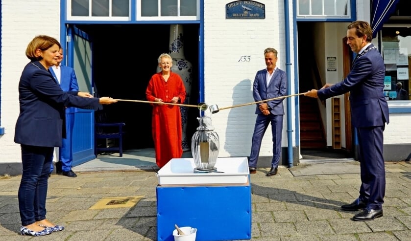 Burgemeesters Marja van Bijsterveldt en Michel Bezuijen hadden een belangrijke taak (Foto: Koos Bommelé)