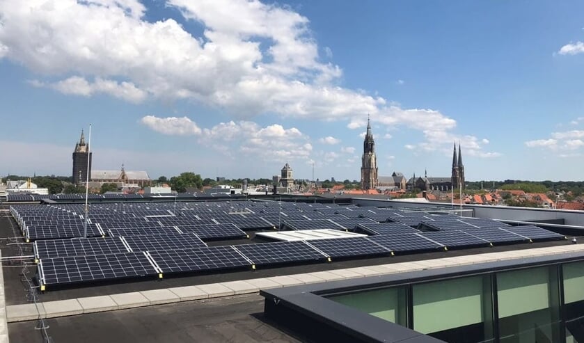 <p>Het Stadskantoor is reeds voorzien van zonnepanelen </p>