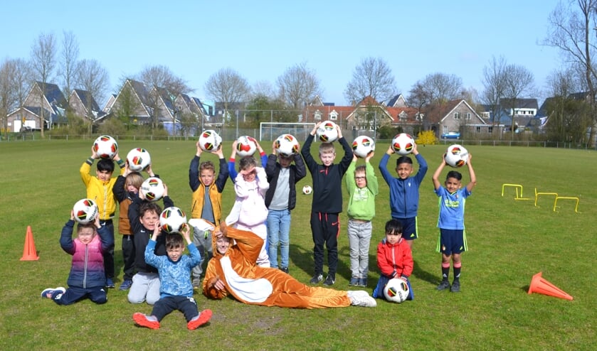 <p>Wie komt er nog meer meevoetballen bij DVC? (Foto; PR) </p>