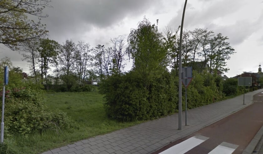 Kerkweg-Oost in Waddinxveen, waar vroeger de woning van dokter Van der Linde stond.