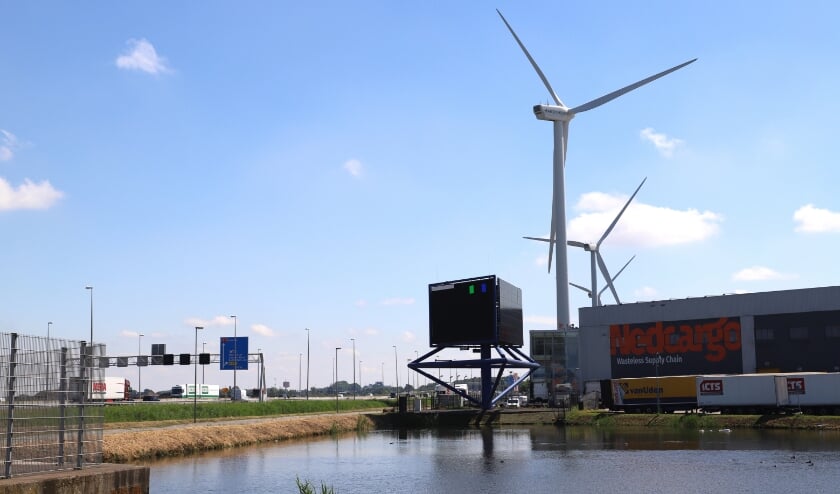 <p>De windmolens aan de A12.</p>