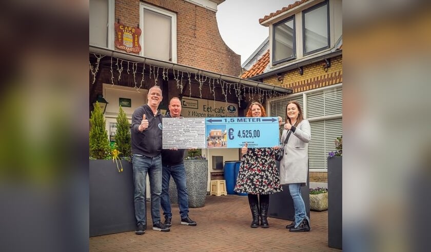 Vlnr: Rob, Gert, Wendy en Joyce.