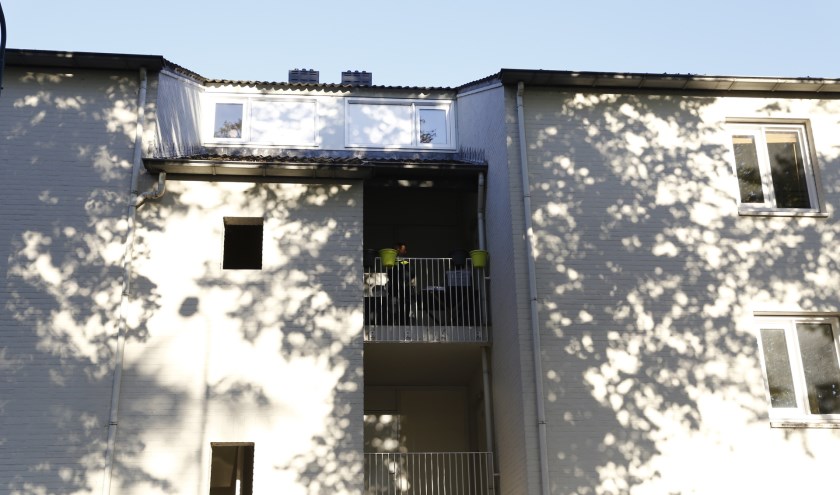 Dode man aangetroffen in appartement aan Parallelweg in Cuijk. (foto's: SK-Media)