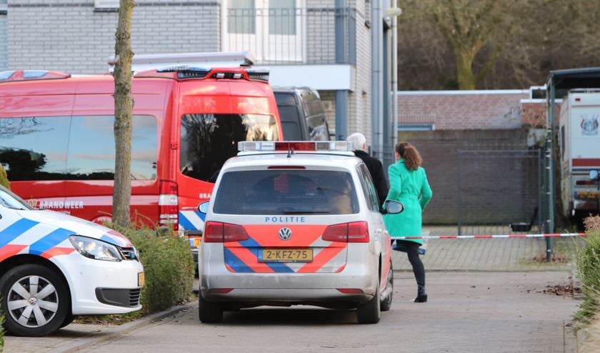 Zowel de politie, de LFO (Landelijke Faciliteit Ondersteuning Ontmantelen) als de brandweer kwamen ter plaatse.