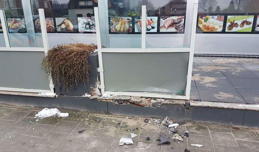 Automobilost ramt restaurant in Boxmeer en rijdt door. (foto: SK-Media)