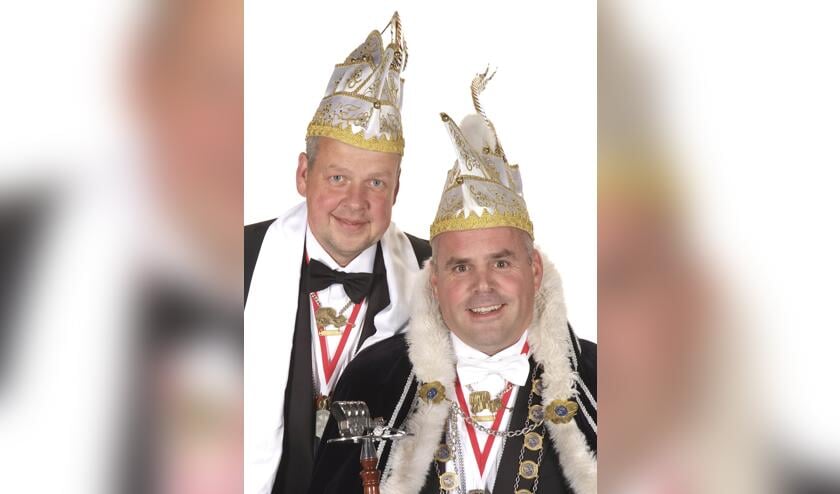 Grootvorst Sander en Adjudant Jeroen bij De Raauw Ossekar