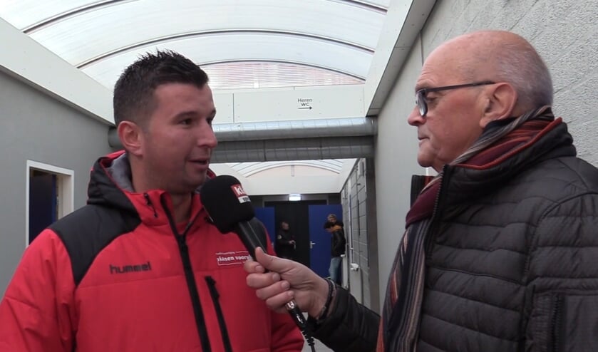 <p>Links Niels Voet voor de kliksport camera</p>