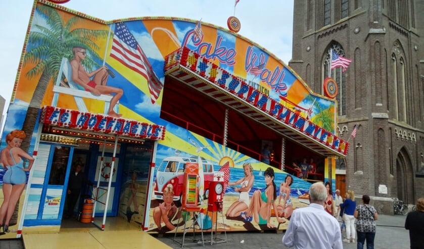 Wat is nu de precieze naam? Lunapark, Cakewalk, Sjimmie of Holly Holly?