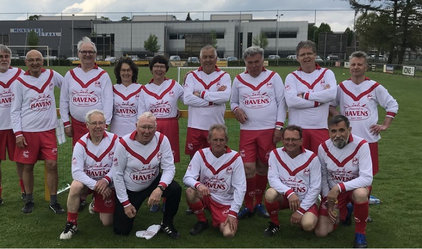 Het Vierlingsbeekse team.