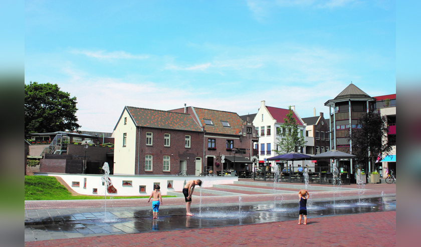 <p>De draagvlakmeting wordt gedaan onder centrumondernemers aan de Niersstraat, Markt, Zandstraat, Brugstraat, Spoorstraat, Europaplein, Wilhelminaplein en de ondernemingen in straten die direct aan deze straten en pleinen grenzen.</p>