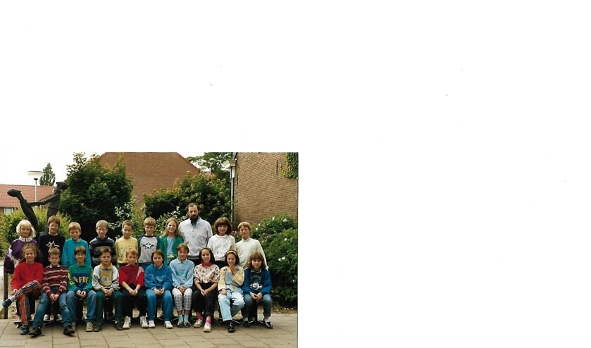 Een oude klassenfoto van De Biest.
