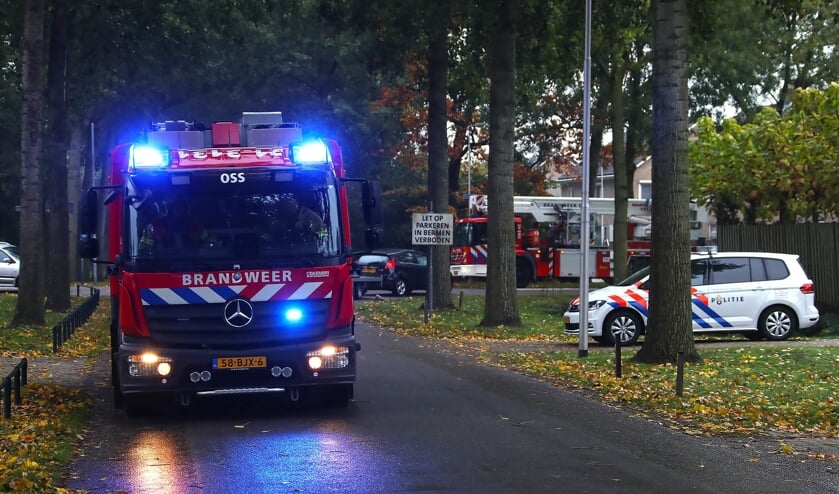 Schoorsteenbrand bij restaurant Montimar in Oss. (Foto: Gabor Heeres / Foto Mallo)