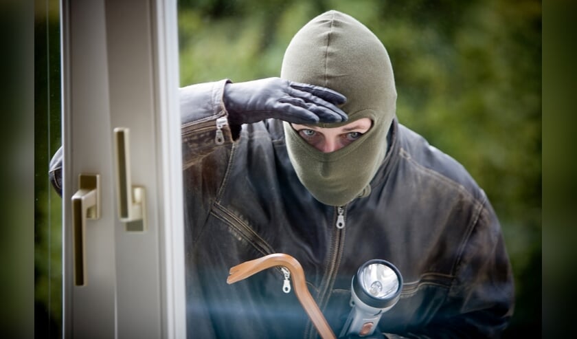 Politie zoekt getuigen woninginbraak Boxmeer en Overloon op Sinterklaasavond.