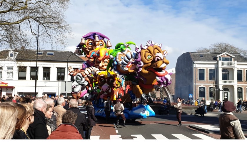 Halfvastenoptocht in Osse centrum.