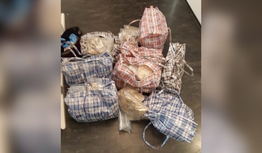MDMA-kristallen. (Foto: www.politie.nl)