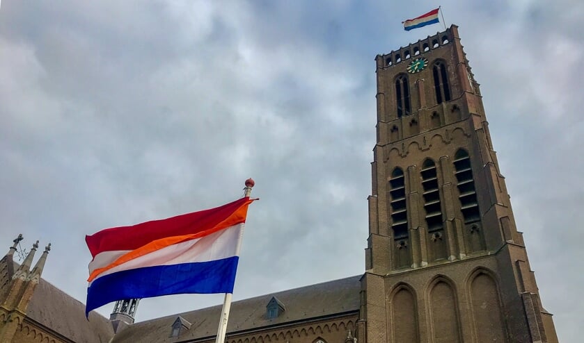 <p>Op deze archieffoto van Marleen van Meurs is de vlag nog wel te zien.</p>