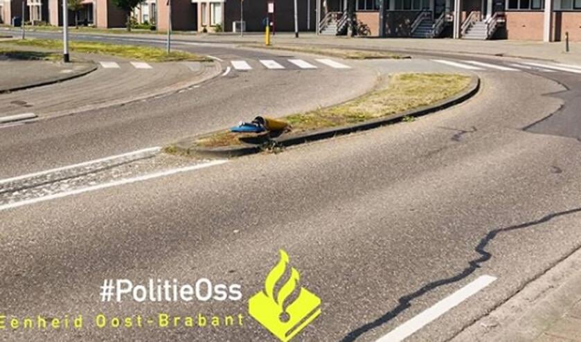 Stomdronken bestuurster veroorzaakt ongeval in Ussen. (Foto: Politie Oss Instagram)