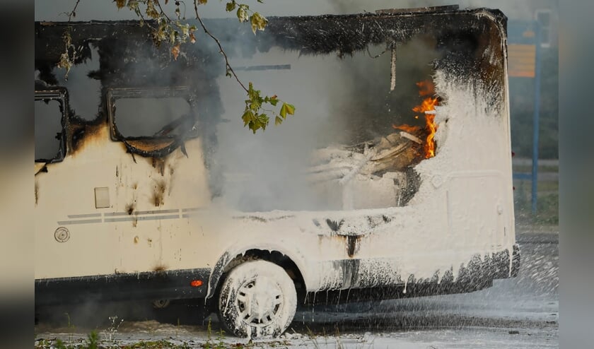 Twee branden in korte tijd in Ravenstein. (Foto: Gabor Heeres / Foto Mallo)