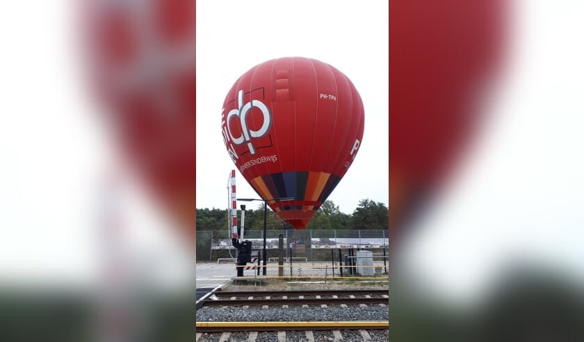 Een luchtballon maakte een noodlanding in Molenhoek.