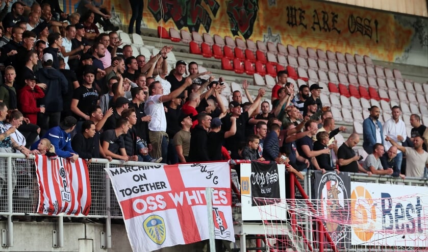 Supporters van TOP Oss.