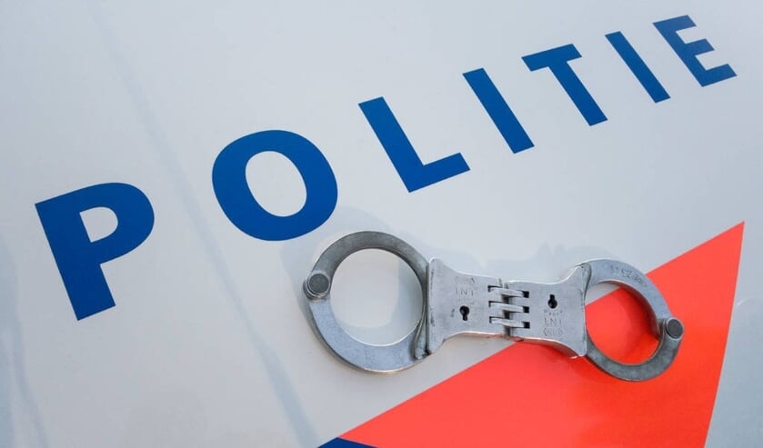 <p>Aanhouding aan de Populierenlaan wegens bezit van drugs. </p>