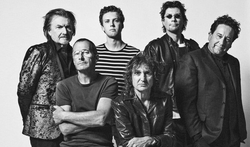 Achter die nieuwe naam schuilen de bands The Mission Blues Band en Goofy and The Regulars.