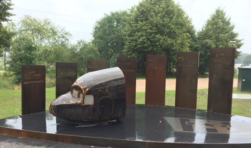 Het nieuwe oorlogsmonument in Linden.