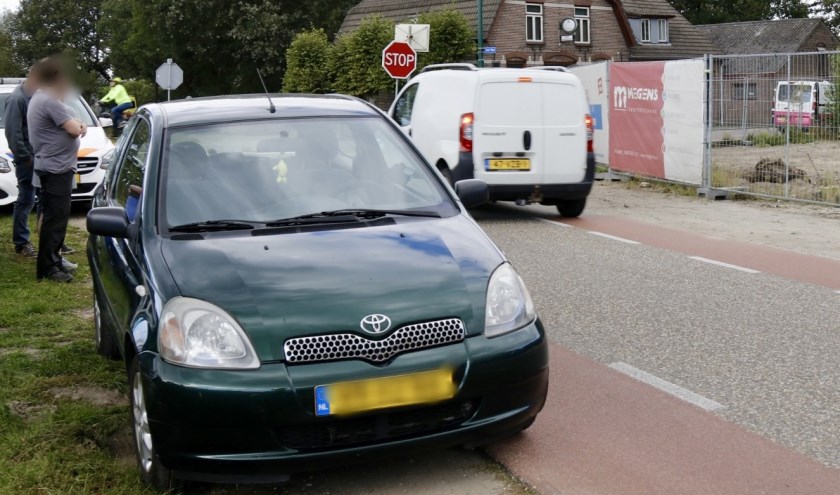 Scooterrijder aangereden in Beugen.