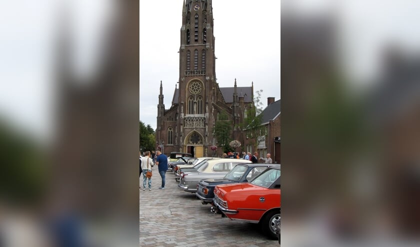 Toertocht voor oldtimers van 25 jaar en ouder | Kliknieuws