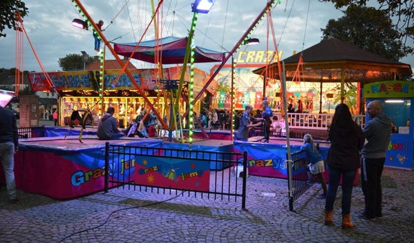 Sfeerbeeld van de Lithse kermis.