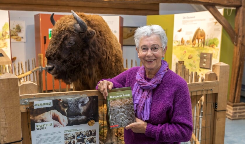<p>Annemarie's sporencollectie bestaat inmiddels uit vele duizenden stukken.</p>