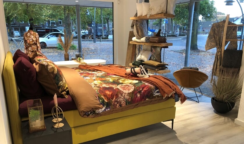 <p>De afgelopen tijd is er bij Van Zutphen Bedden hard gewerkt aan de Linolux shop-in-shop.</p>