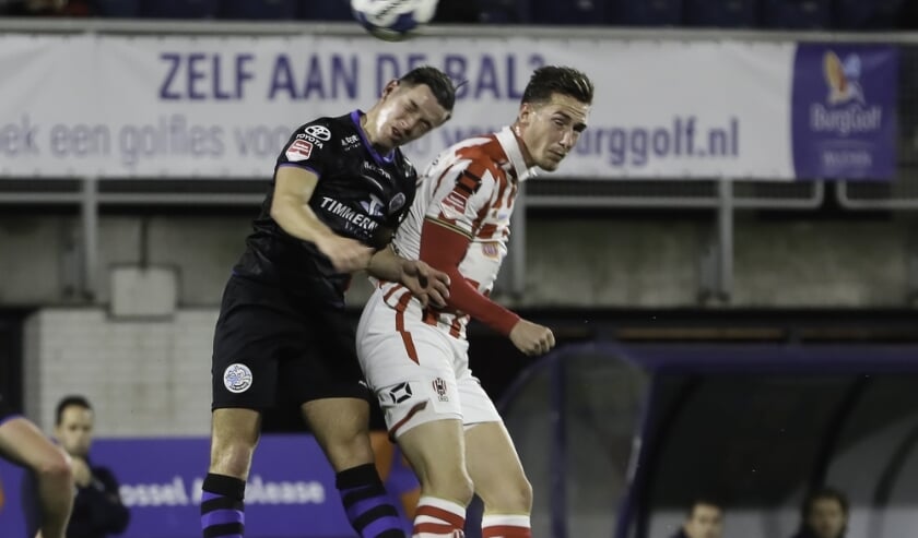 <p>TOP Oss - FC Den Bosch. (Archieffoto: Hans van der Poel)</p>