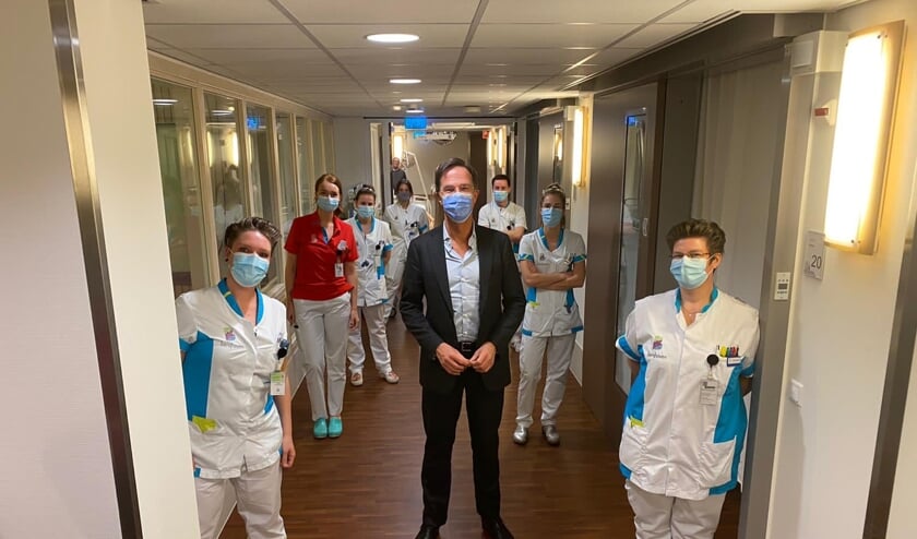 <p>Mark Rutte is trots op het zorgpersoneel.</p>