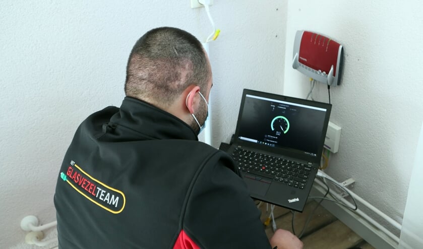Eerste activatie op glasvezelnetwerk in Kuipers-Rietbergstraat