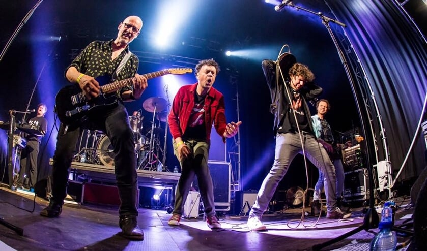 <p>Urban Jungle, de Rolling Stones tributeband, is ook van de partij.</p>