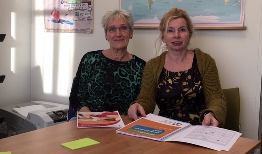 Els Meijer (maatschappelijk werk Sociom) en Josephine Dekkers (sociaal raadslid Sociom)