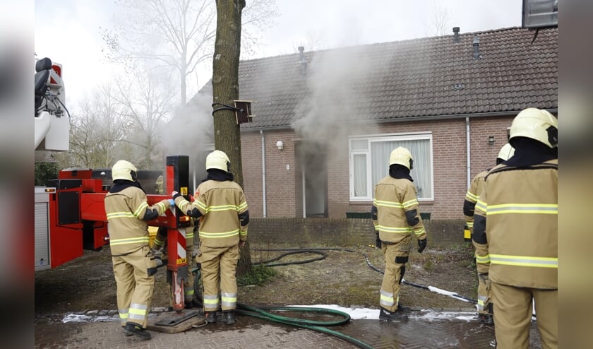 Aan de Wezelhof in Cuijk is er brand ontstaan in een woning.
