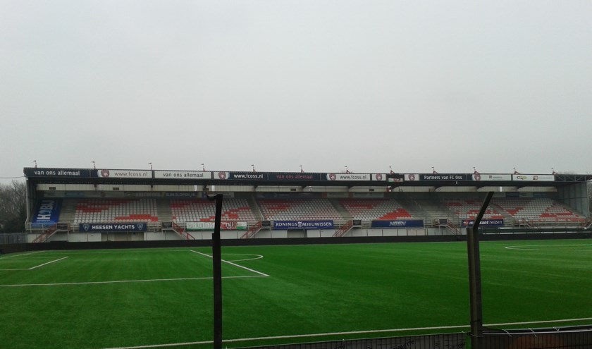 Het Frans Heesen Stadion.