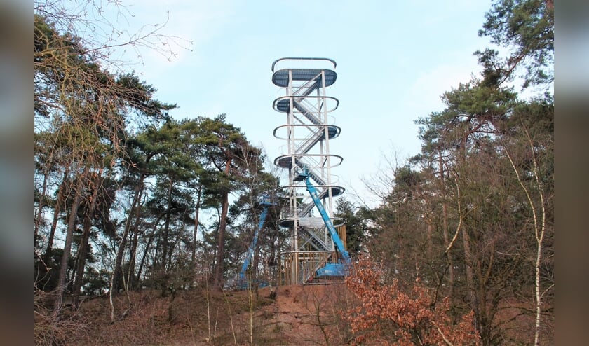De uitkijktoren in Herperduin.