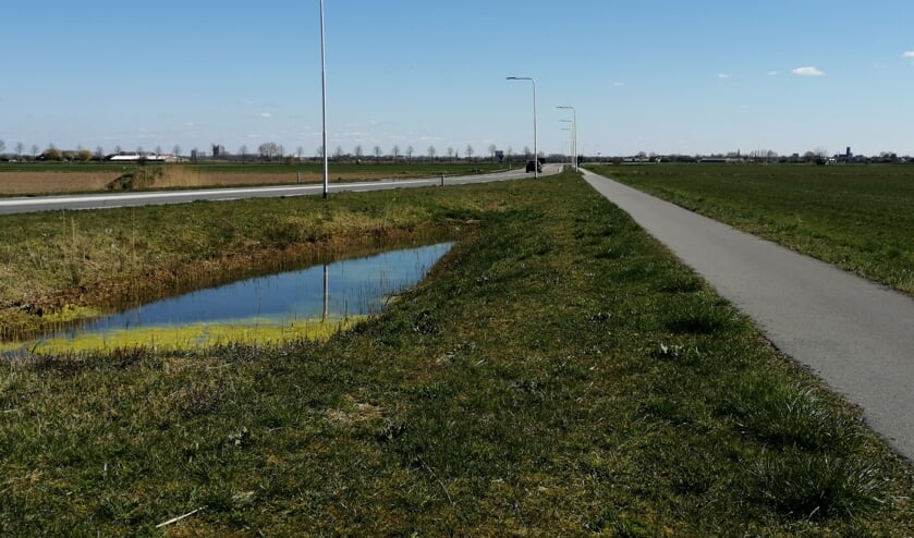 Het fietspad langs de John F. Kennedybaan (N625).