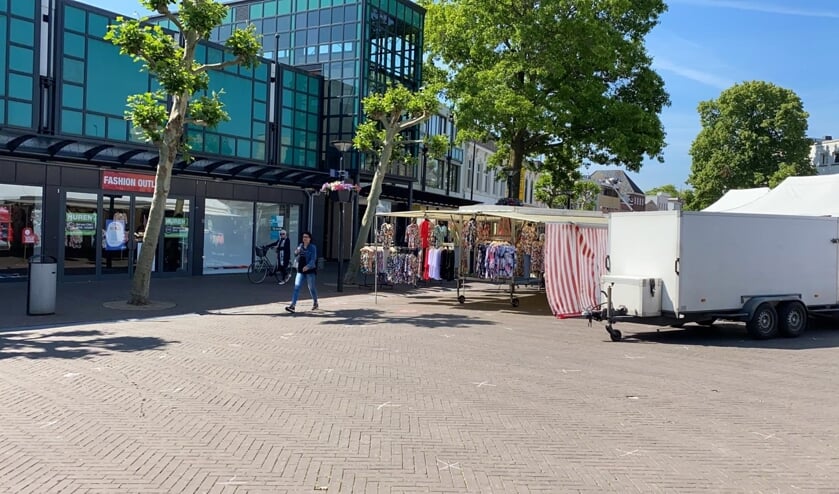 De Osse markt op de Heuvel.