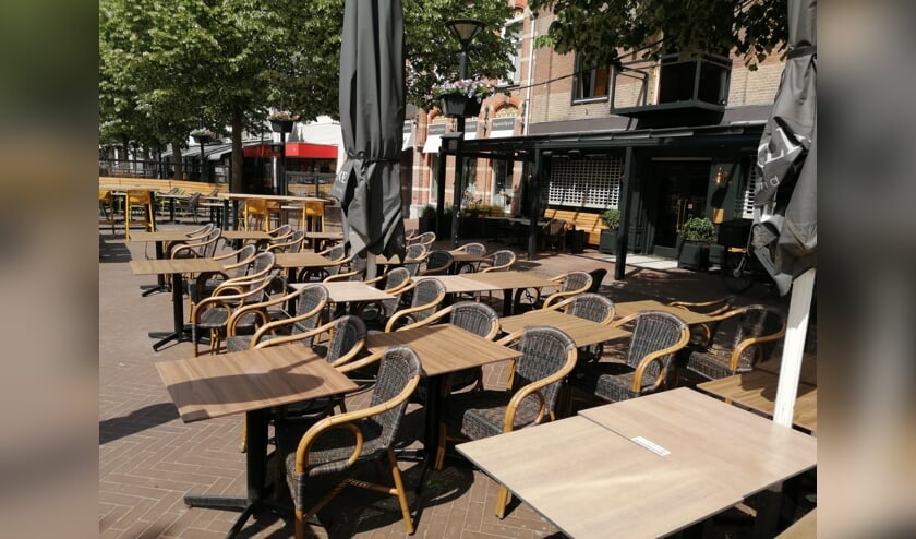 Het terras van Brasserie La Colline in Oss.