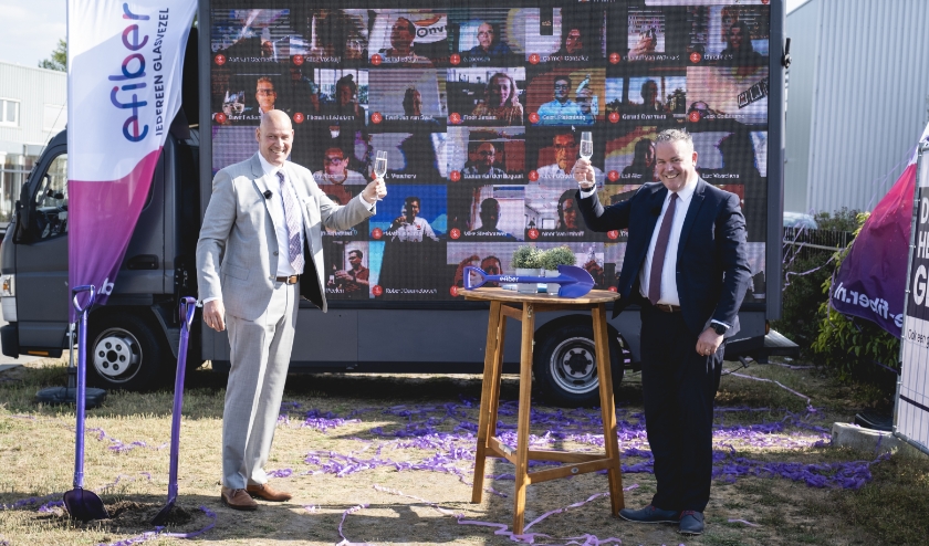 Eric Vos en wethouder Frank den Brok.