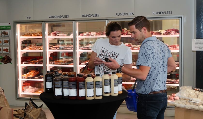 Klanten bij de Food Loods Oss.