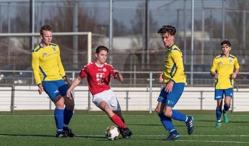 Stan van Bergen, hier nog als speler van O.S.S.'20.
