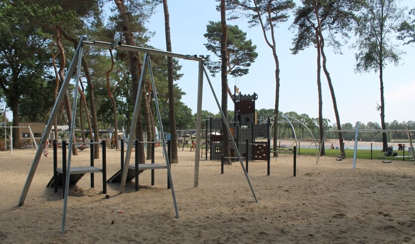 Speeltuin bij Beachclub De Maashorst.