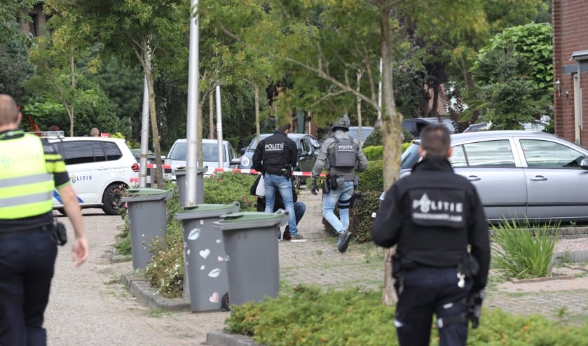 Aanhouding in Macharen. (Foto: Gabor Heeres, Foto Mallo)