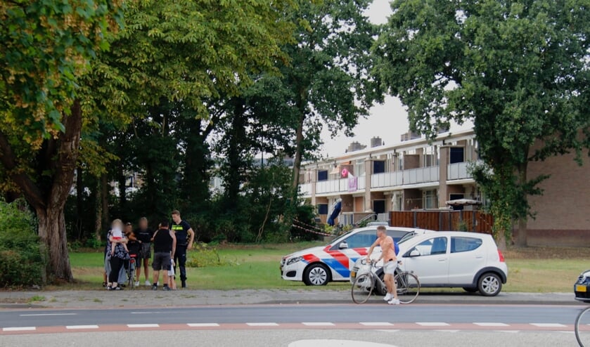 De fietser is gevallen en gewond geraakt